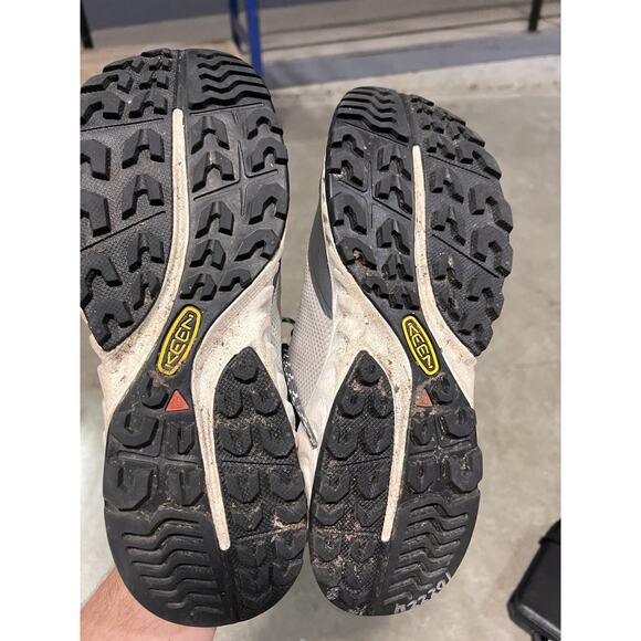 KEEN Women's Gray and Purple Shoes - Picture 9 of 12